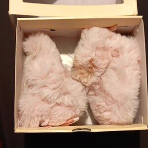 Jesse BowII Fluff infant pink boots